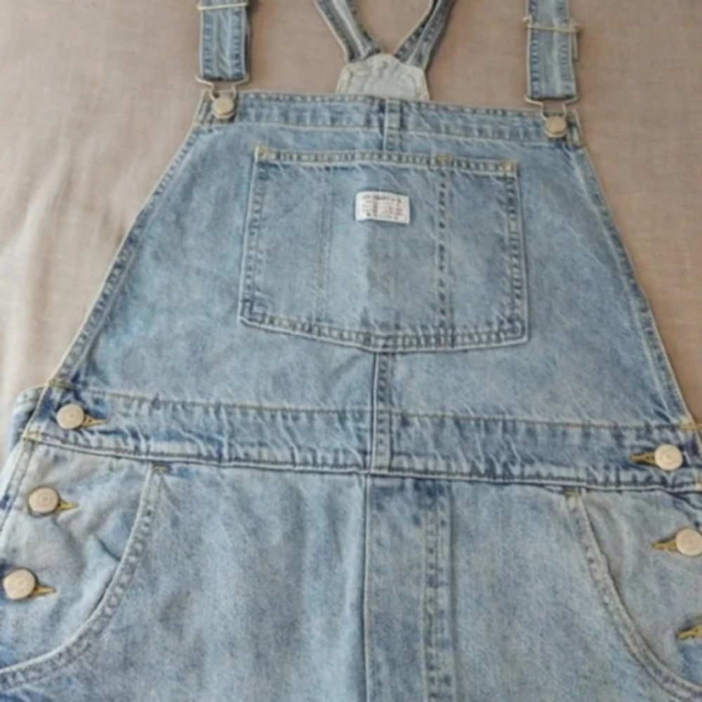 Levi's Loose Fit Overalls Light Wash Denim Jean Pants Jumpsuit - Picture 4 of 16